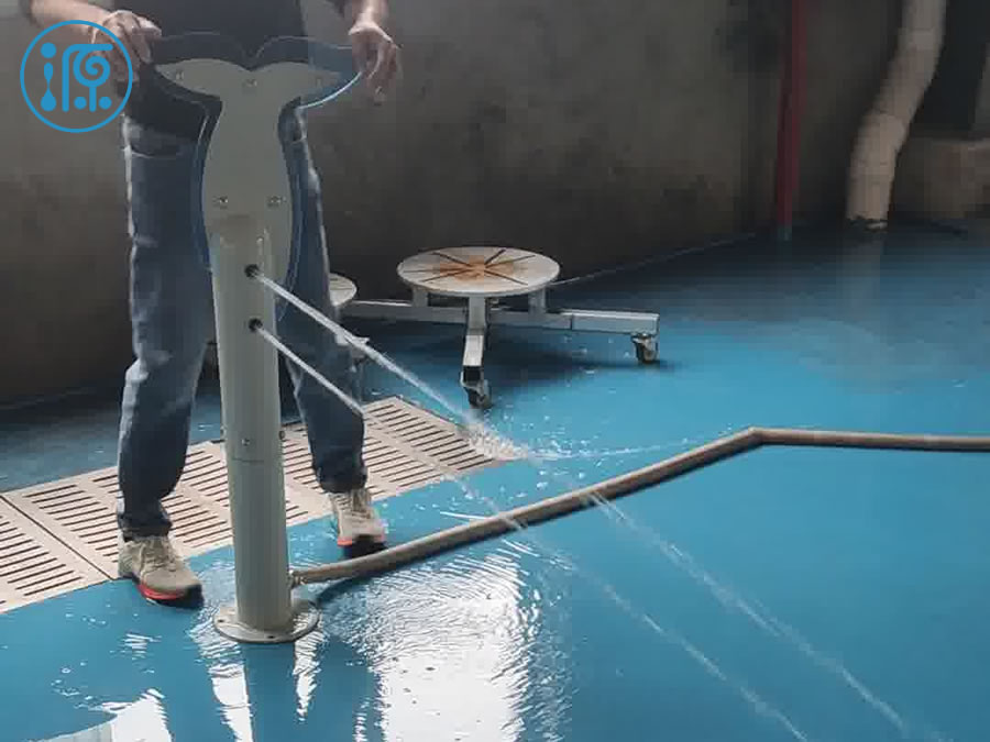 鱼尾水枪
