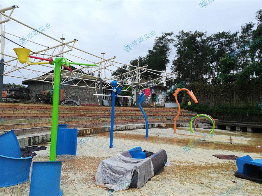 水叮当倒水桶|戏水小品